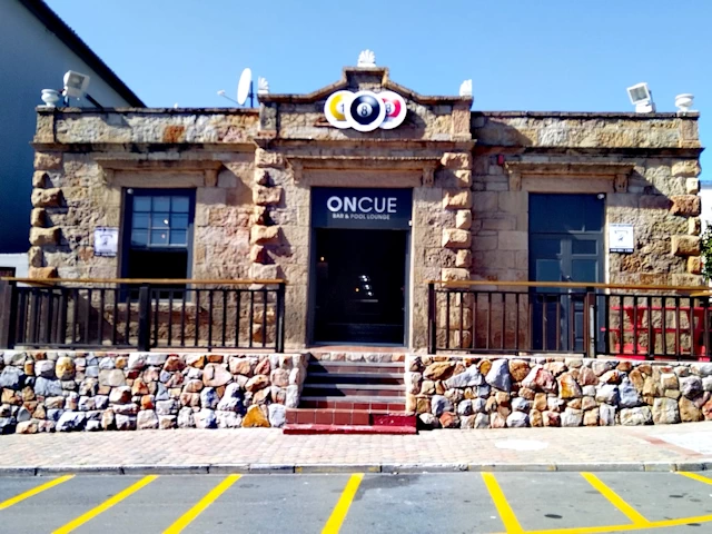 On-Cue Pool Lounge